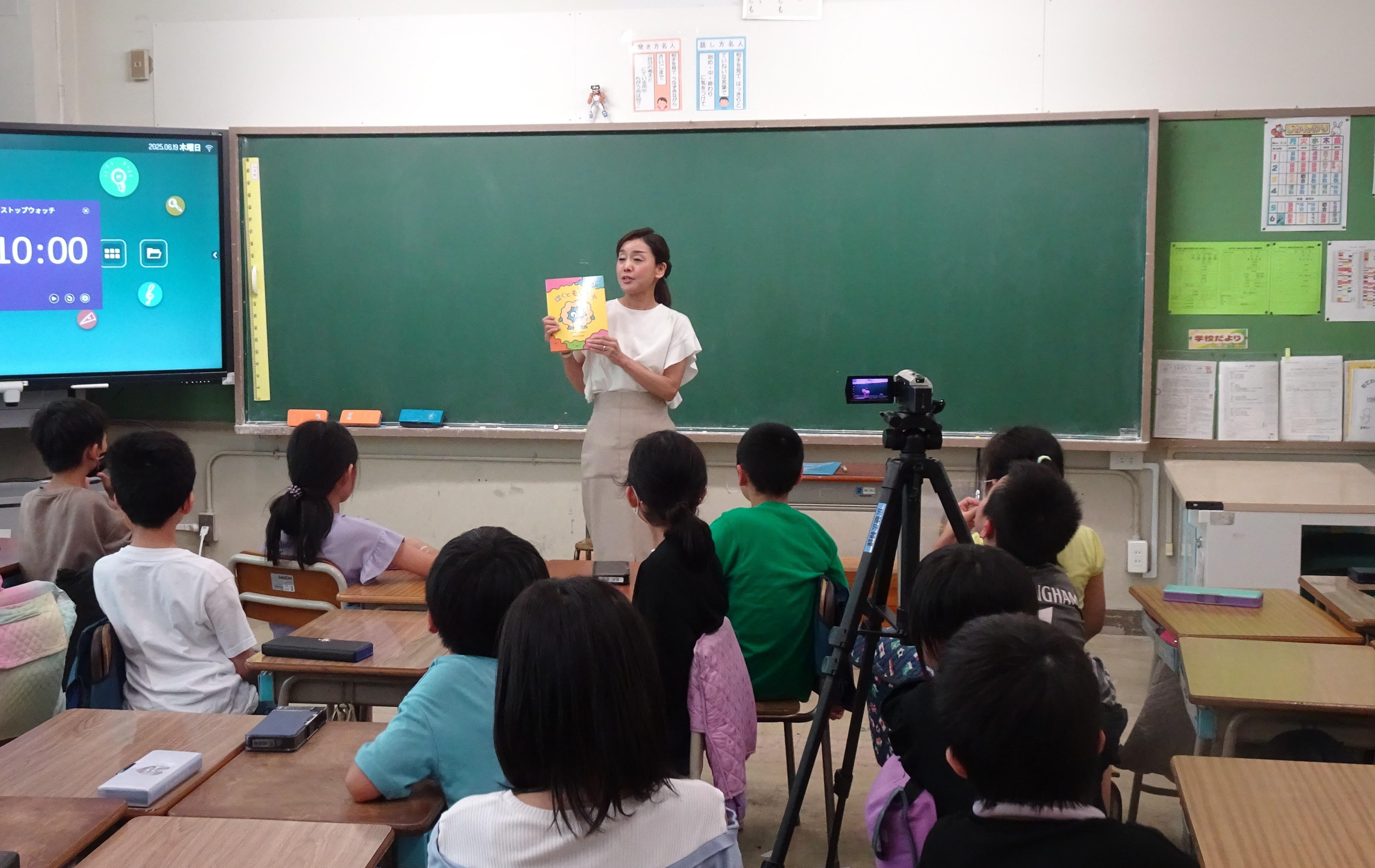 %E7%B5%B5%E6%9C%AC%E3%81%AE%E7%B4%B9%E4%BB%8B